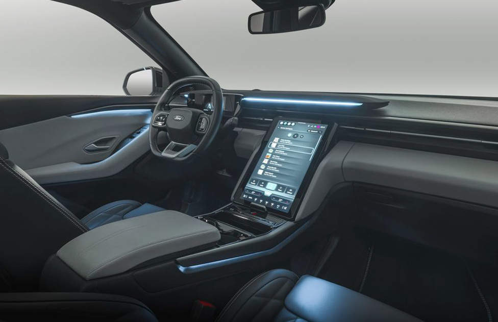 2025 Ford Explorer interior