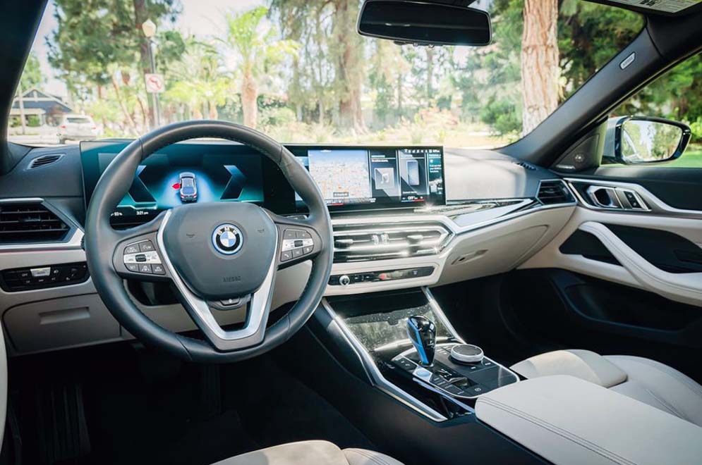 2025 BMW i4 Interior