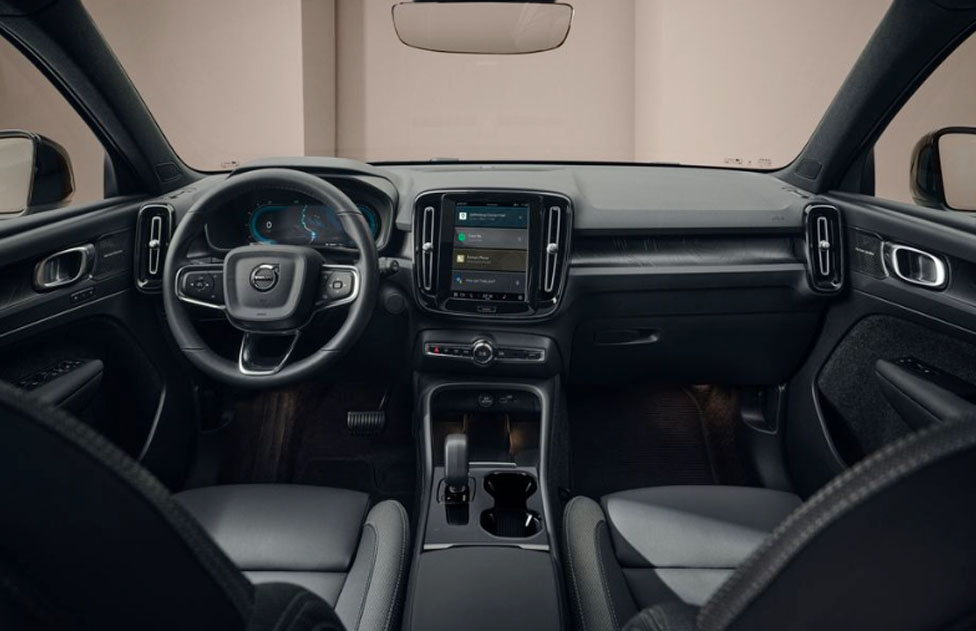 2025 Volvo EX40 Interior