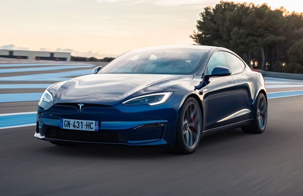 2025 Tesla Model S